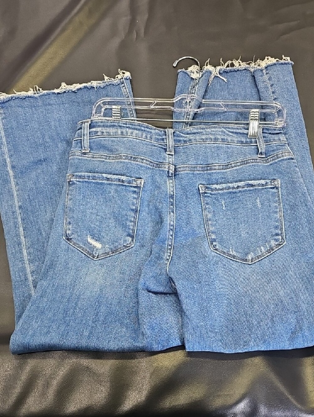 Frayed Hem Wide-Leg Distressed Jeans - Light Blue - Picture 4 of 7